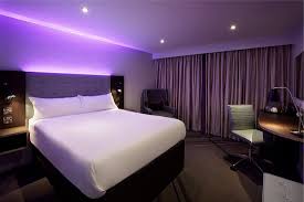 Premier inn london kensington olympia 3 stars hotel in london, uk within us travel directory located just 5 minutes' walk from earl's court london tube. Premier Plus Bedroom Picture Of Premier Inn London Kensington Olympia Hotel Tripadvisor