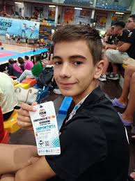 Miguel Vaquero Novillo se proclama campeón de España en la modalidad Light  Contact y en la modalidad Kick Light. 🙌 ¡Enhorabuena, Miguel! 🙌  https://www.aytovillacanas.com/actualidad-municipal/noticias/5178-miguel-vaquero-novillo-se-proclama-campe%C3  ...