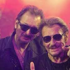 Réservez Phil Lyn Chanteur sosie de Johnny Hallyday Doublure de Johnny  Hallyday film jean Philippe sur Musilink