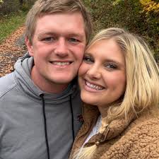 What food trucks are available for a mental health event in Barsness Park 