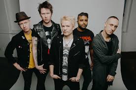 Sum 41 Scores First Top 20 Airplay Hit Since 2005 With Out