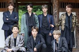 Para member bts layak dijadikan panutan, kamu juga sebagai fans dapat berinteraksi langsung dengan para personilnya. Kamu Penggemar Bts 7 Aplikasi Dan Media Sosial Ini Wajib Punya Di Hp Portal Jember