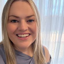 Can I fit electric 3rd row seats from a Sahara into a VX Landcruiser and  add speakers for the 3rd row?