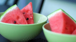 Verstehe, kann ich eine wassermelone bei der zuckerkrankheit, die kennzahlen berücksichtigt werden müssen. Wassermelone So Gesund Ist Die Sommerfrucht Wirklich Utopia De