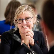 Emmanuelle Genin (@GeninEmmanuelle)