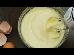 C Est La Plus Parfaite Creme Pour Les Gateaux Et Les Patisseries Facile A Faire Savoureux Tv Youtube Patisserie Facile Patisserie Creme Pour Gateau