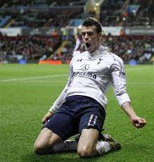 Gareth Bale Celebrates On His Way To A Hat Trick In Tottenham S 4 0 Win Over Aston Villa Tottenham Hotspur Players Gareth Bale Tottenham Hotspur