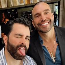 Aurelio Casillas y Jaime Rosales tuvieron escenas muy épicas ¿Cuál fue tu  favorita? @el_senor_de_loss_cielos @el_senor_de_loss_cieloss  #elseñordeloscielos #elseñordeloscielos2 #elseñordeloscielos3  #elseñordeloscielos4 #elseñordeloscielos5 #esdlc ...