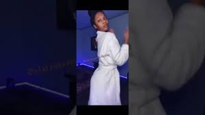 Slim santana slimsantana #slimsantanabussitchallenge #slimsantana #bussit #slimsantanabussit #bussitchallenge slim santana buss it slim santana is what you can call 'twitter famous'. Finally Did The Bussitchallenge Https Twitter Com Slimsantana Status 1352721049822101505 Youtube