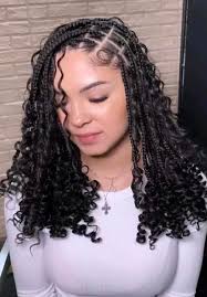 Anyone do wig installs ? Or know someone ? 😭