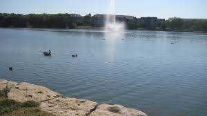 Charlie's on the lake offers a picture perfect setting for your omaha, nebraska wedding celebration. Charlies On The Lake Banquet Facilities