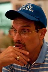 Vince Gray meets with DC bloggers