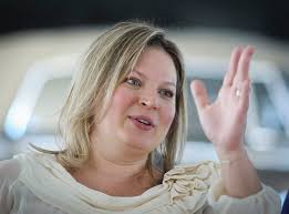 Deputada federal eleita por são paulo. Em Conflito Com Bolsonaro Joice Hasselmann Perde 126 Mil Seguidores Nas Redes Poder360