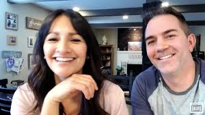 Hey 🙋 all you Christians out there!