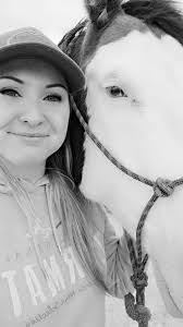 Linda Eichorst's Instagram, Twitter & Facebook