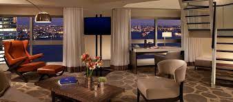 Millennium Hilton New York One Un Plaza Hotel Ny Two Room Executive Duplex Suite Ny 10017 Millennium Hotel Hotel Midtown