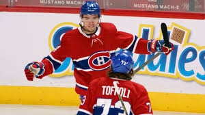 Penalty to toronto maple leafs 2 minutes for too many men on the ice (served by william nylander). Canadiens Edge Maple Leafs To End Three Game Losing Streak