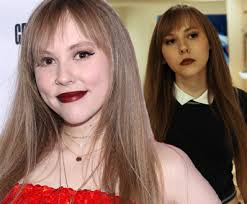 From Stage To Screen: A Conversation With Versatile Actress Anna Silverman 