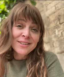 Amber Benson'ın IG'sinden, 30 Nisan 2025'te Paris'teki geekncheesecon'da  görüneceğine dair duyuru. : r/buffy