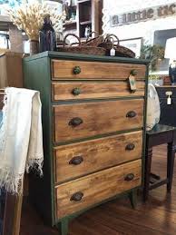 Maybe you would like to learn more about one of these? Cece Caldwell Michigan Pine And Minwax Early American Stain On Drawer Fronts Pine Furniture Makeover Early American Furniture Bedroom Furniture Makeover