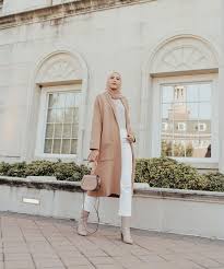 Islamic clothing for women can be something as simple as a long caftan dress, a long tunic top, a jelbab, or a long button down shirt with an ankle length long skirt and a headscarf, also called a hijab in arabic. How To Wear Hijab Fashionably 25 Modern Ways To Wear Hijab