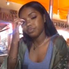 melina chavez (@melinaachavez)