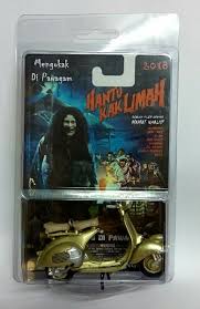Penampilan sofi jikan dalam filem hantu kak limah balik rumah,. Zalie Ahmad On Twitter Hantu Kak Limah Hotwheels