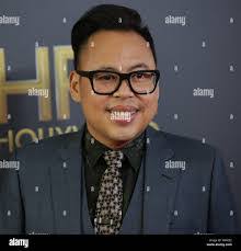 Deanne Santos's Instagram, Twitter & Facebook