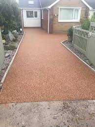 Resin bound paving is suds compliant and therefore, planning permission is not required when building or extending a driveway and laying the resin bound stone onto a suitable permeable base. Uv Stable Diy Resin Bound Driveway Kit Resin Bound Driveways Resin Driveway Diy Resin Driveway