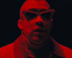 Bad bunny may not speak japanese, but he sings a few words of it in his new single, yonaguni. and although bad bunny has never been there, something clicked at a distance. Vete By Bad Bunny Song Meanings And Facts