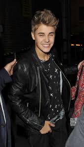 Justin bieber and his brother ved 1t 1527 r 21 s 63 pictures. Justin Bieber S New Girlfriend Barbara Palvin Stated She Does Not Like His Ex Selena Gomez