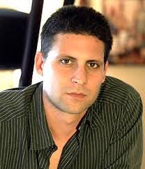 Se cumplen tres años de la muerte del actor cubano Jamil Jaled 😢 Falleció  en 2018, al momento de su repentino deceso, tras un paro  cardiorrespiratorio, llevaba 10 años viviendo en Miami