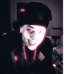 Logan Cudarans Skux in Gang