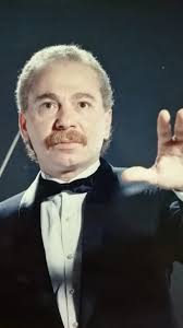 Elegía. "En Memoria a los Caídos en el Puente Llaguno"; 11 de abril año  2002. Compositor: José Calabrese (Director Laureado OSC). , Compartimos un  extracto de esta grandiosa obra Sinfónico-Coral ...