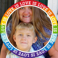 Are there any kiddos or organizations selling wreaths this year?