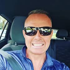 私、女の子を吊るそう