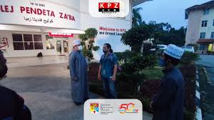 Universiti kebangsaan malaysia, bangi, 43600 ukm, malaysia. Za Baofficial Pa Twitter Kunjungan Media Prima Tv3 Bagi Sesi Produksi Rancangan Sembang Sahur Bersama Ustaz Zarifi Di Kolej Pendeta Za Ba Ukm Webreedleaders Pewariskeunggulanpendeta Https T Co Pfvbwxnxip
