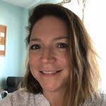 Anna Bushnell's Instagram, Twitter & Facebook