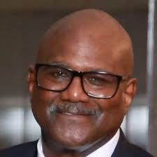 Elise Eldridge's Instagram, Twitter & Facebook