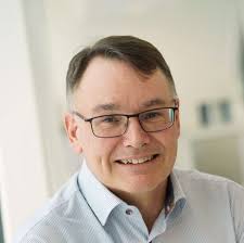 EXCELLENCE IN FIGHTING CANCER