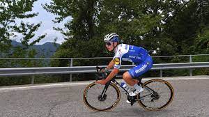 Evenepoel at the 2018 uci road world championships. Remco Evenepoel Sechs Monate Nach Dem Schweren Sturz In Der Lombardei Zuruck Im Rad Training Eurosport