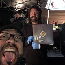 Typical goofy Grohl! 🤣 (Look closely at what he drew