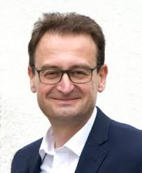 Peter Schneeberger wurde als Ratsmitglied verpflichtet