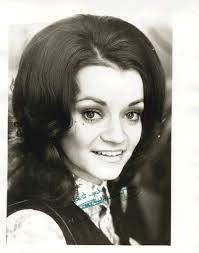 Sue holderness pictures and photos. Sue Susan Holderness Autographed Signed Photograph Historyforsale Item 154316