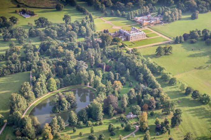 Where's Princess Diana Buried? Prince Harry Visited Grave With Meghan Markle