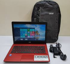 Laptop acer one z1402 dilengkapi layar berukuran 14 dengan resolusi sebesar 1366 x tipe prosesor. Three A Tech Computer Sales And Services Used For Only 2 Months Laptop Acer One 14 5th Gen Core I3 4gb Ram 1tb Hard Disk Warranty Till Nov 2017 Rm 1285