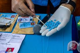 Nilai dari limit tersebut adalah sebagai berikut. Polisi Musnahkan 576 Pil Ekstasi Dengan Cara Diblender Antara News