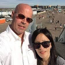 Lonnie Scheepstra's Instagram, Twitter & Facebook