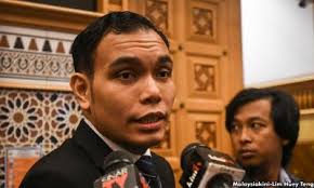 After news spread of umno supreme council member datuk lokman noor adam's. Malaysiakini