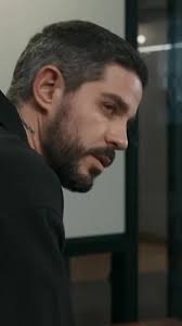 Eriberto Revela Amor por Eliana em Conversa Cômica